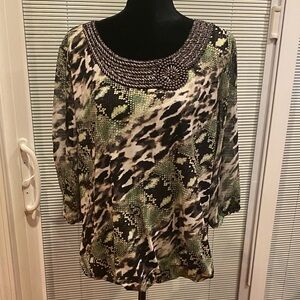 Stylish Green and Black Women's Top